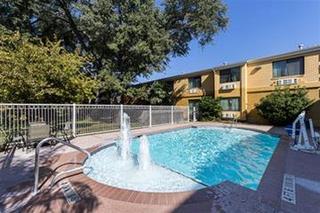 Econo Inn Lackland Afb-Seaworld San Antonio Zewnętrze zdjęcie