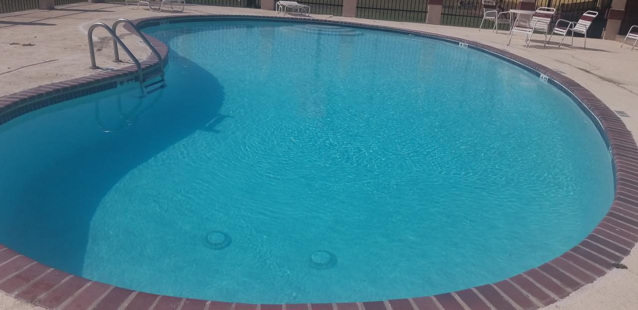 Econo Inn Lackland Afb-Seaworld San Antonio Zewnętrze zdjęcie